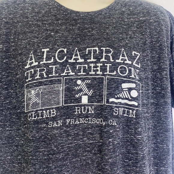 Gildan - Vintage Alcatraz Triathlon San Fran CA Grey And White T Shirt Size XL - Picture 6 of 8